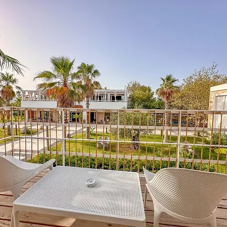 Hotel Sea 3*